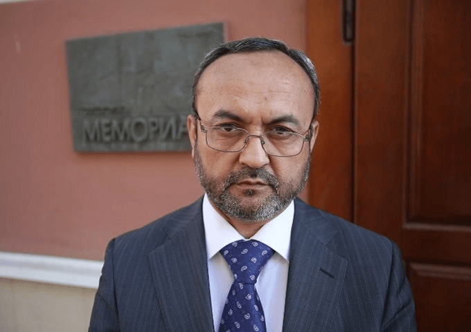 Бахром Хамроев