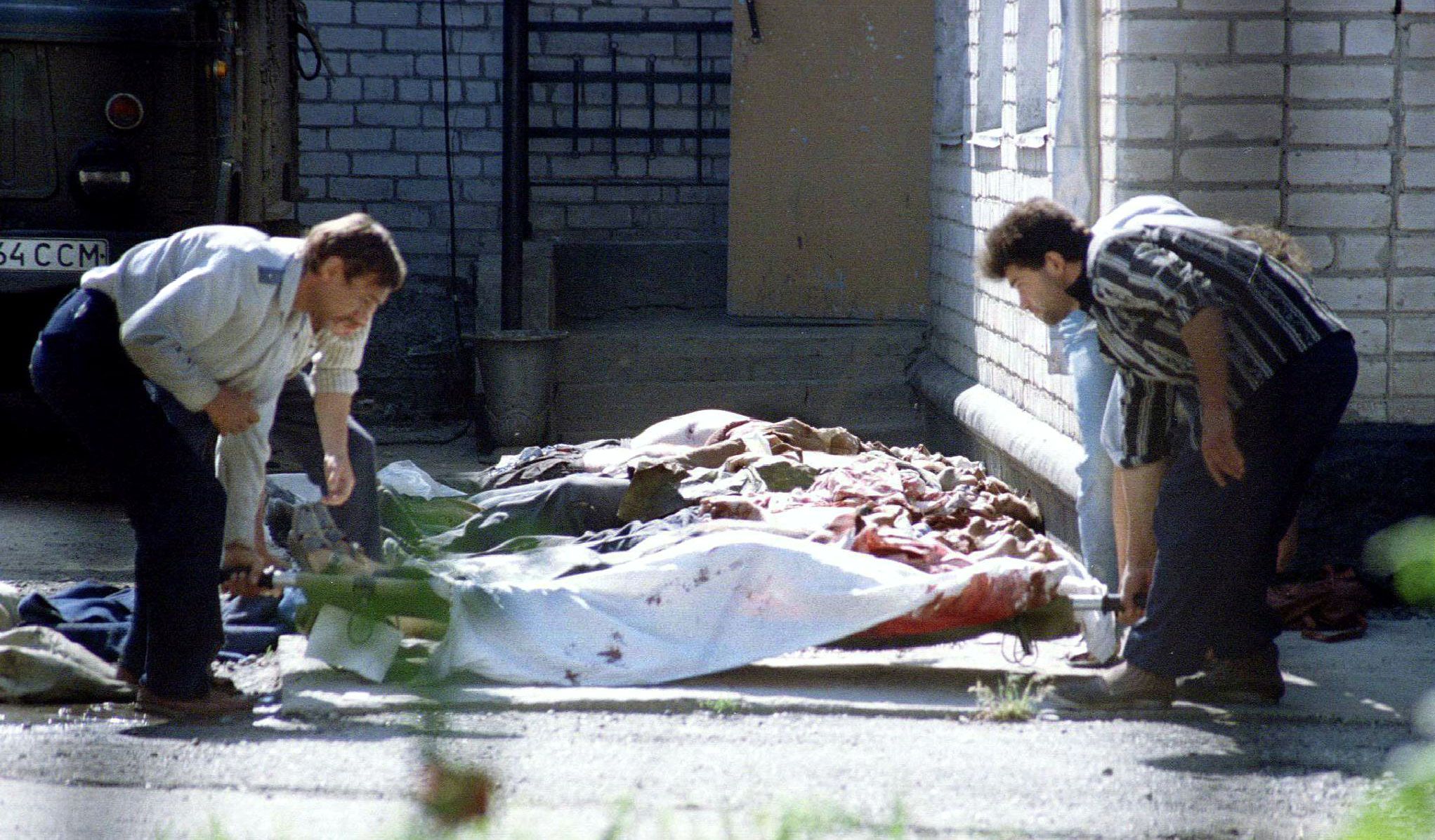 Погибшие заложники, фото: Stringer/REUTERS